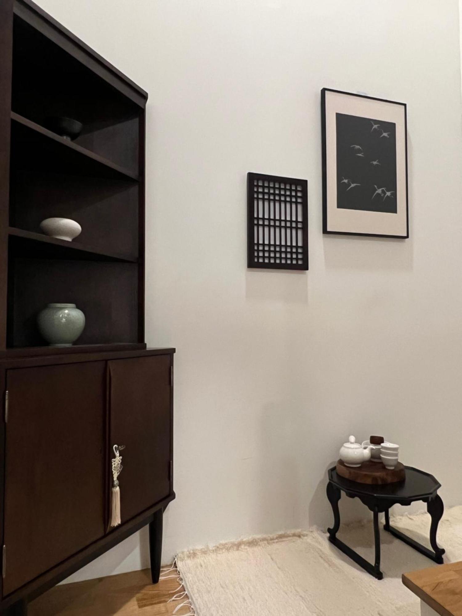 Korean Traditional Terrace House Seoul Bilik gambar